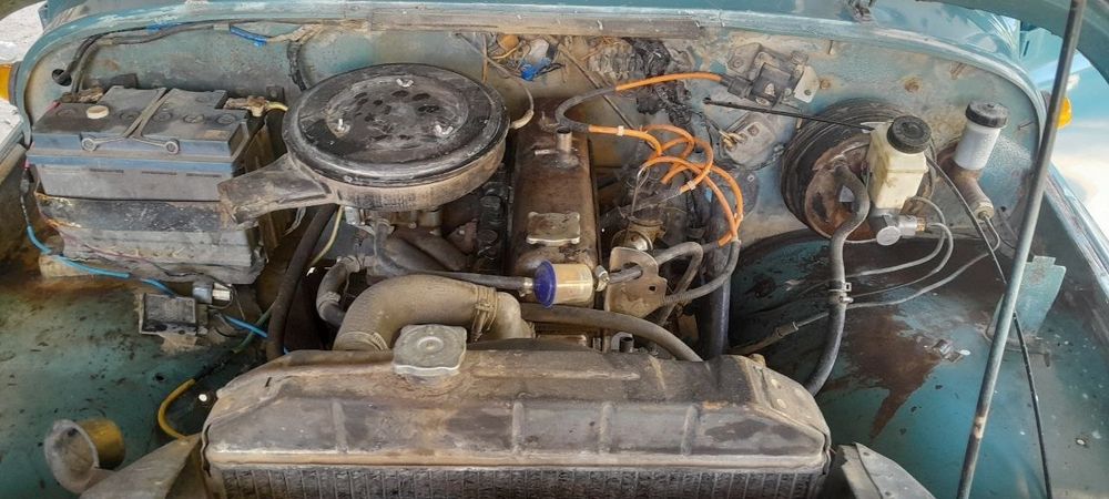 Uaz 469 sotiladi