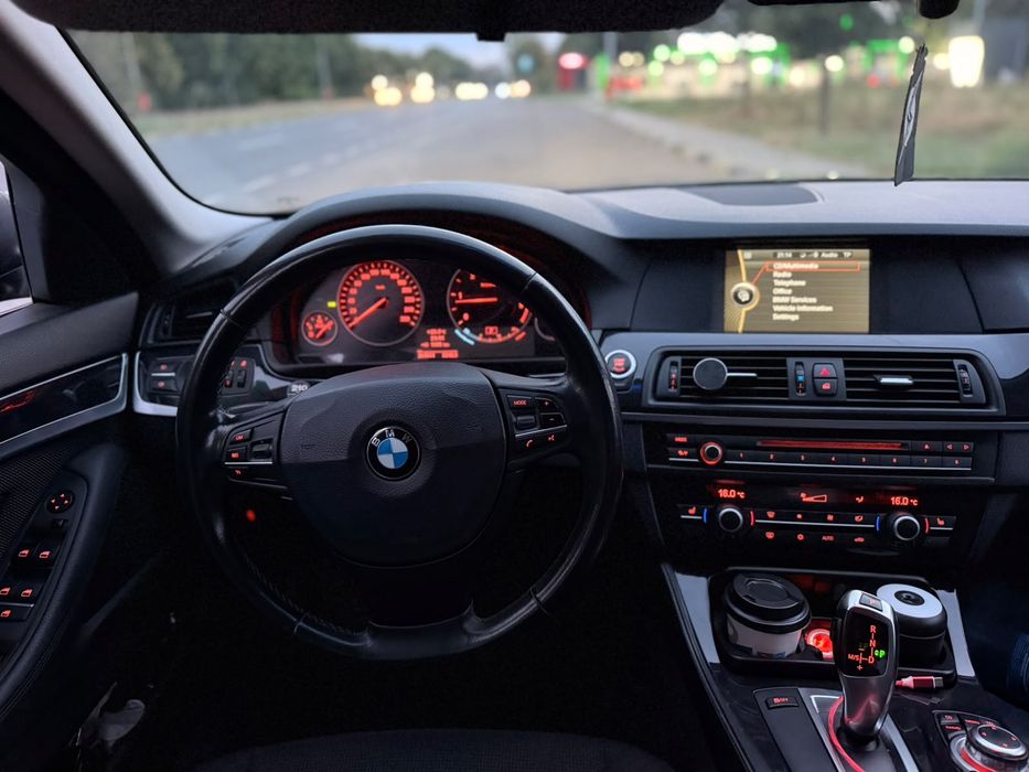 BMW 5 Series 2012 — imagine 3
