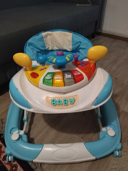 Продам ходунки  цена 5000 тыс