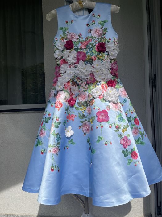 Рокля love made love