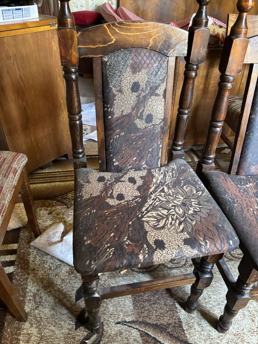 Дървени столове 3 броя