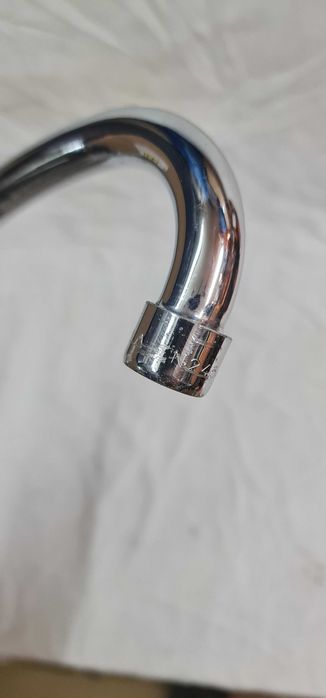 Смесители за умивалник баня, кухня, (смеситена батерия) стоящи 2бр.