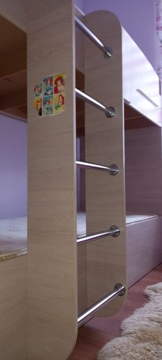 Продам кровать б/у