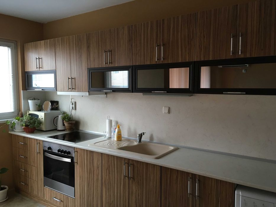 ТРИСТАЕН АПАРТАМЕНТ  в кв. Дружба, гр. Хасково