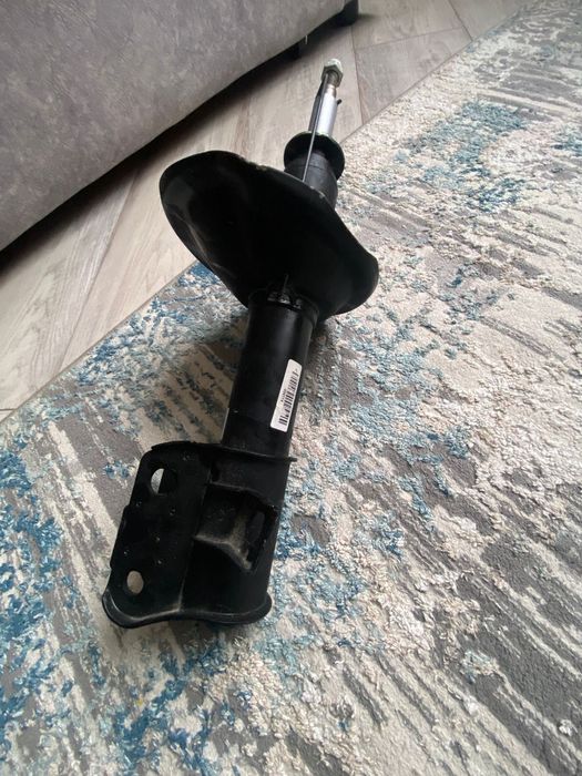 Амортизаторы (стойки)