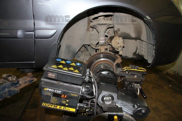 Проточка тормозных дисков