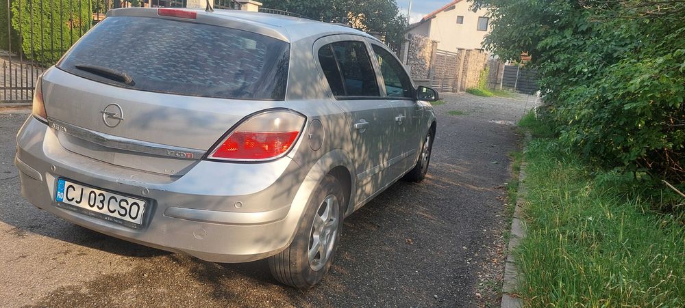 OPEL Astra 2005 — imagine 5