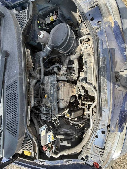 Рено Меган 1.6 бензин