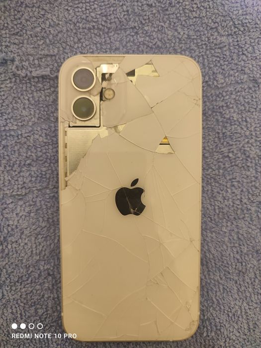 iPhone 12,64gb spate spart