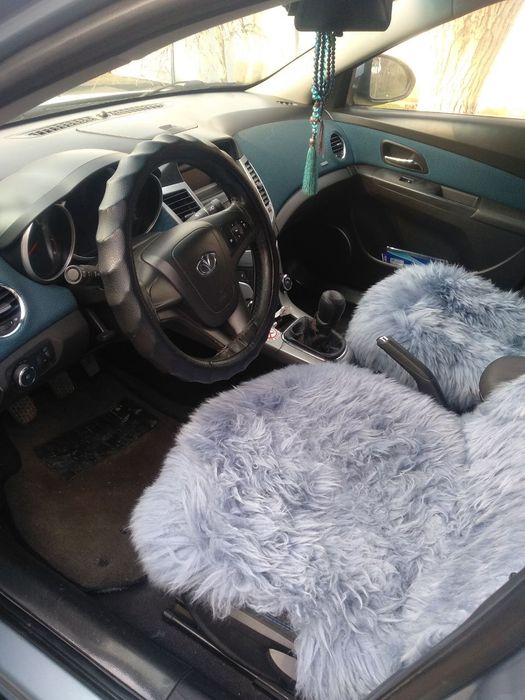 Продаётся Lacetti Cruze