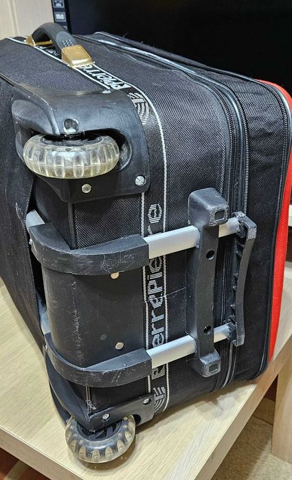 Чемодан большой 70*40*30