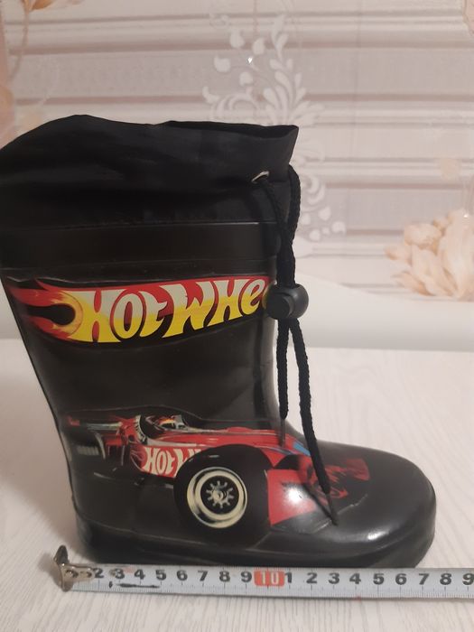 Резиновые сапоги