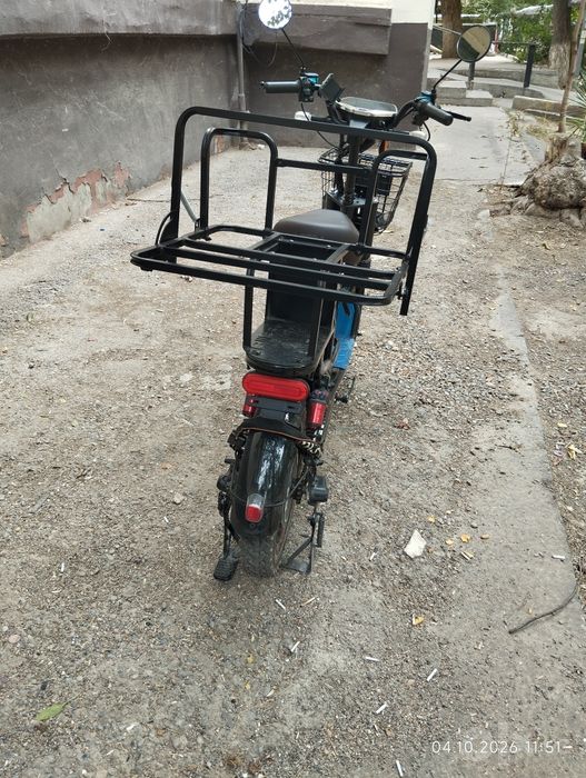 Продам электроскутер AZBOA U9-1