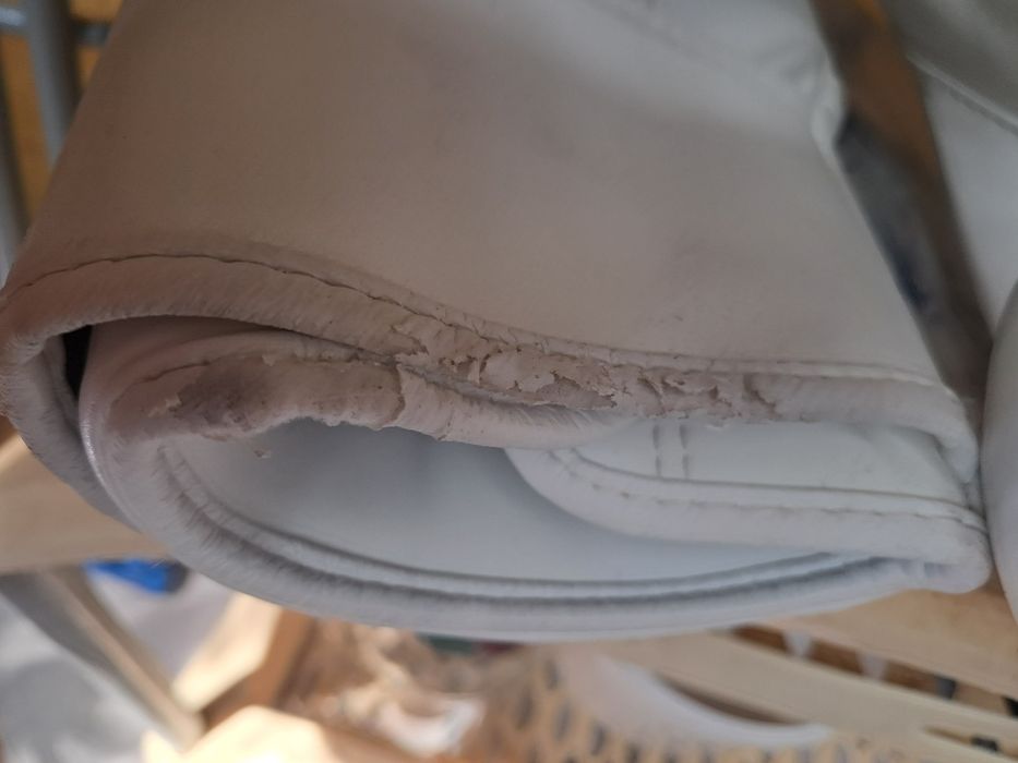 Продаю боксёрские перчатки компании Wusage