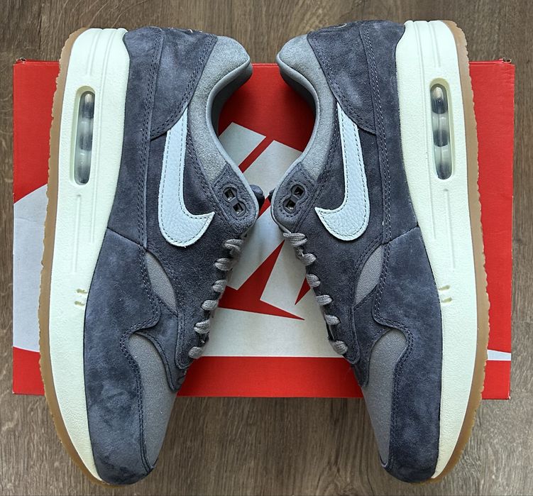 Nike Air Max 1 Premium Crepe "Soft Grey"