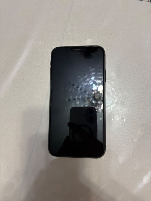 Iphone 11 в хорошем состоянии