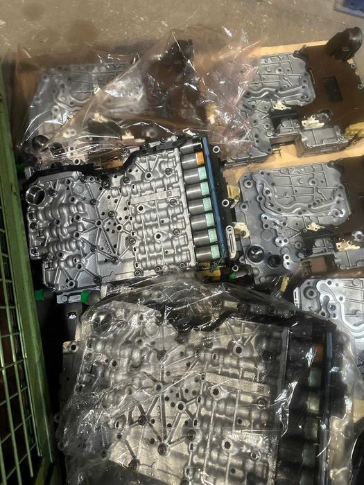 мехатроник клапанно тяло БМВ E60 E70 F10 F15 F20 F30 F36 G30 G20 G42