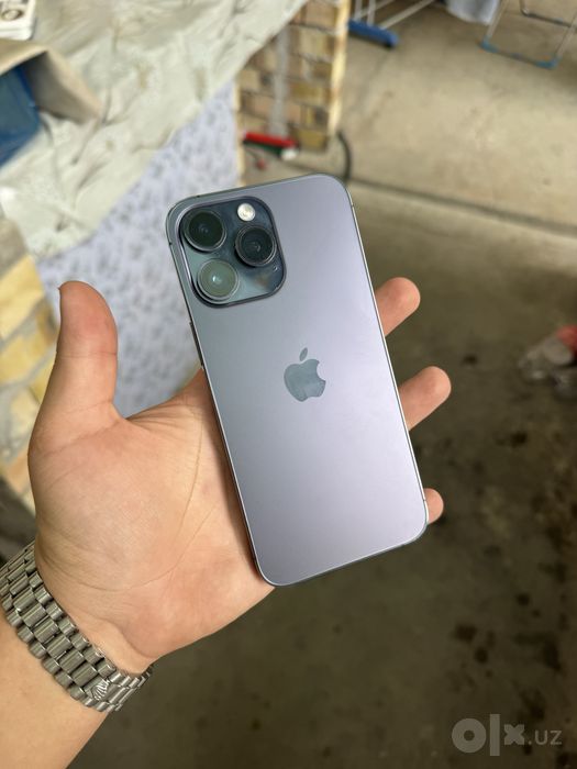 IPhone 14 Pro max purple