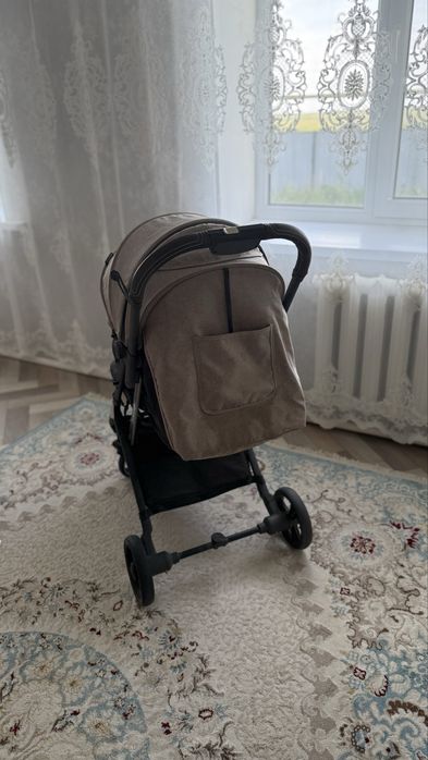 Детская коляскааааа