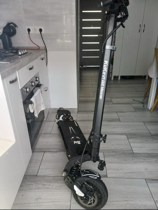 Trotineta Kukirin G2 Master 2025 personalizata
