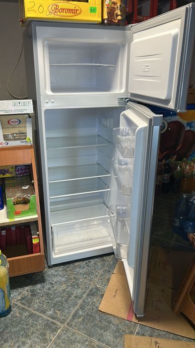 Frigider in stare perfecta de funcționare!