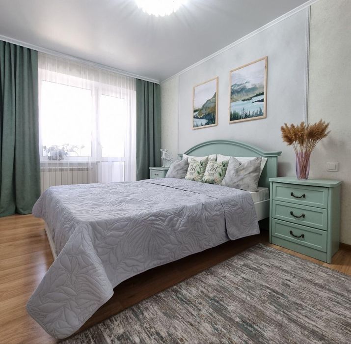 Сдам квартиру 4 х ком. Комфорт