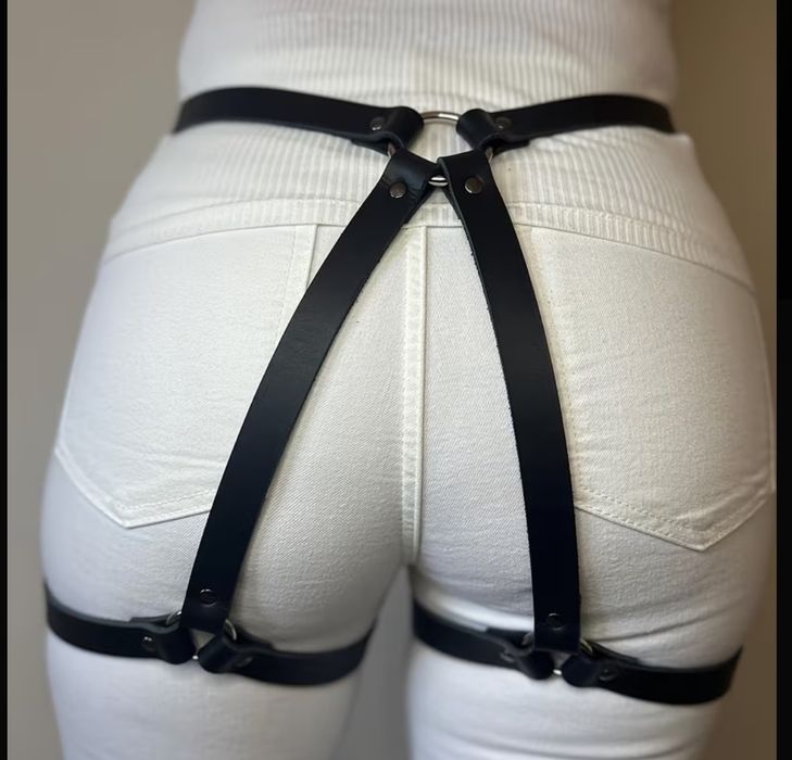 Jartiere piele sexy , portjartiere reglabile