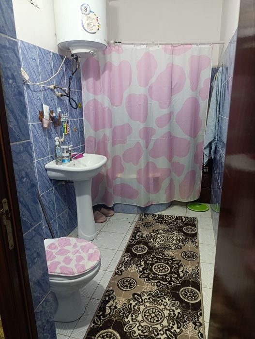 Oktyabr 2 sotxliy uy sotiladi