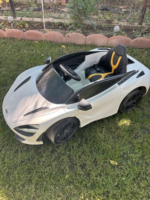 Masinuta electrica copii