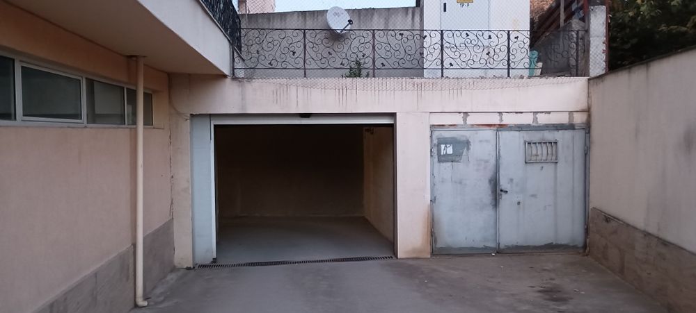 Дава се под наем Гараж / Паркомясто в Стара Загора, ОРБ - 17 кв.м за 51 € - Снимка #4