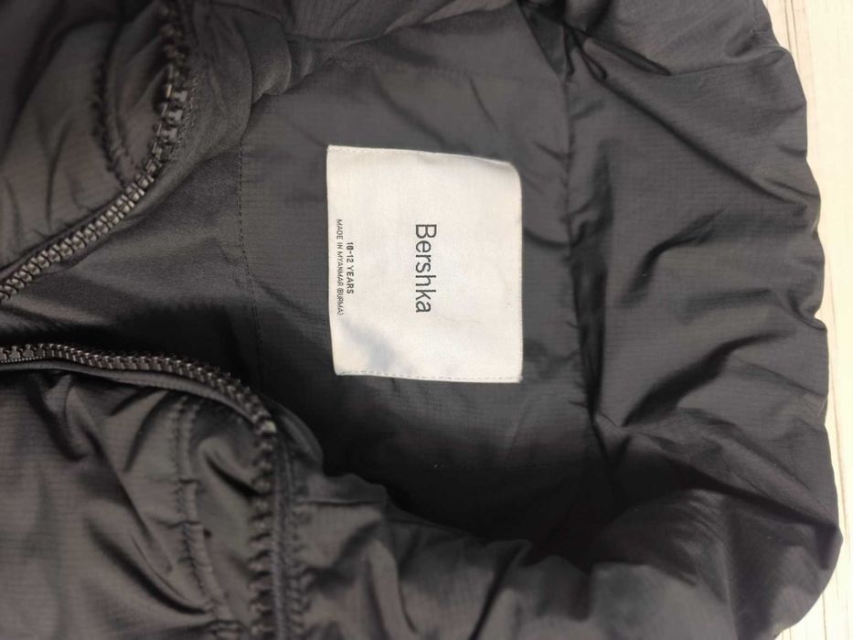 Елек Bershka, размер 10-12г.