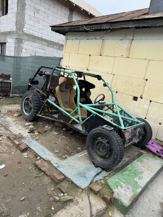 Vand buggy 18 benzina