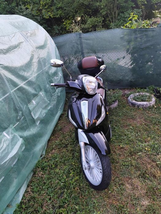 Пиаджо Бевърли 300 Piaggio Beverley 300