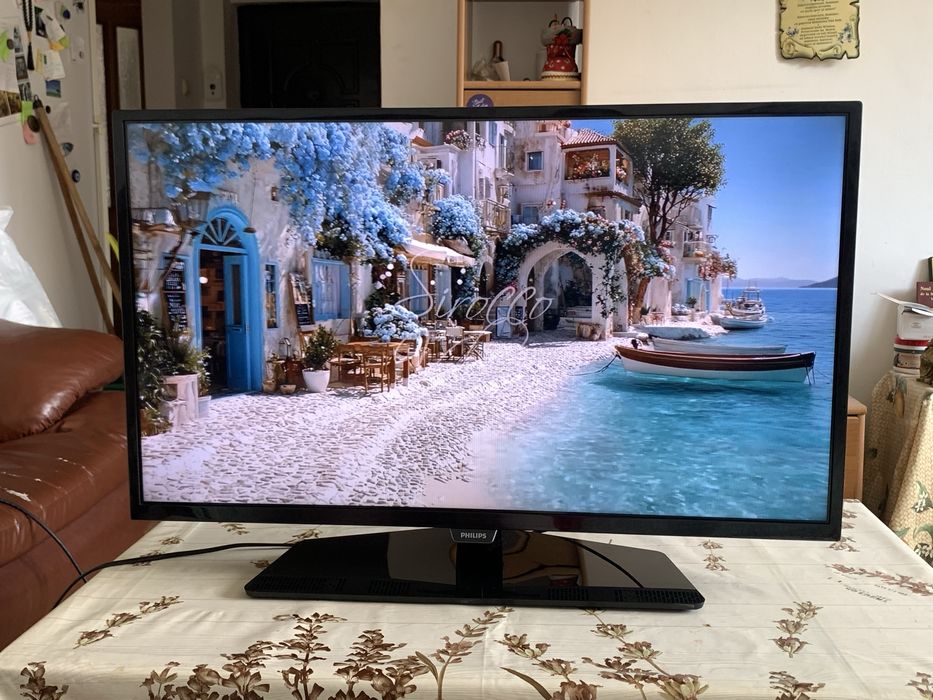 Tv Philips cu telecomandǎ perfect functional