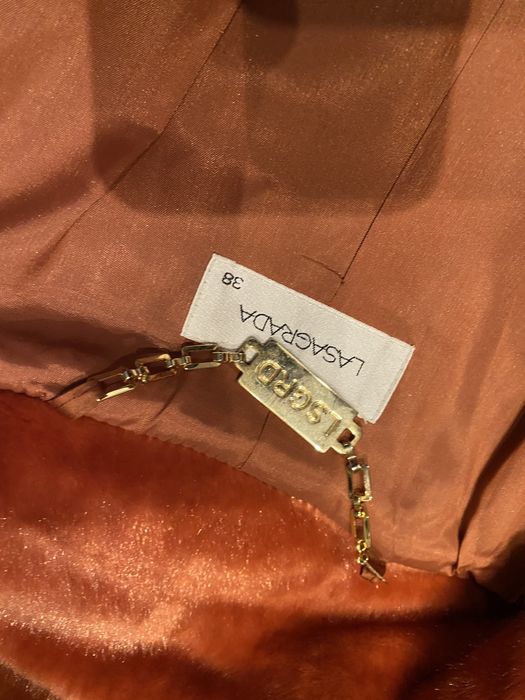 Haine elegante de femei