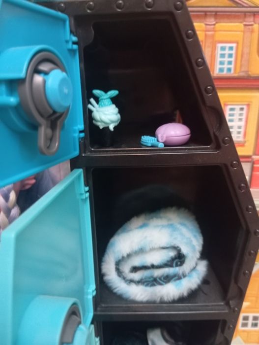 Монстер хай лагуна блю