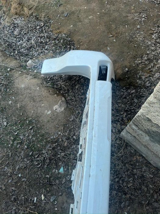 Продам бампер от Прадо 150