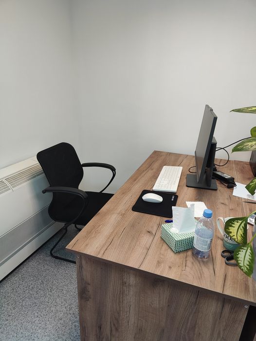 Офисные стулья новые