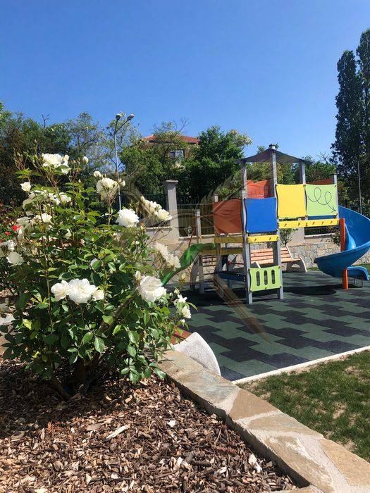 Къща в Зеленика! 21916402