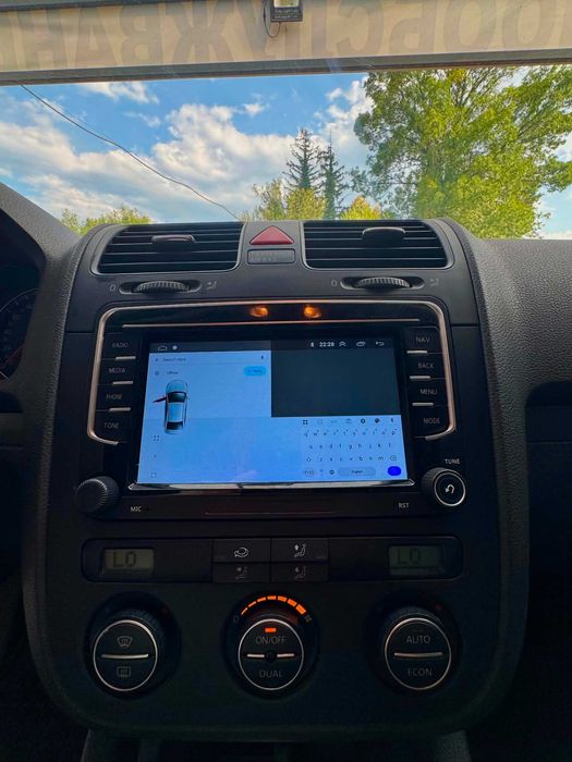 Продавам VW Golf 5