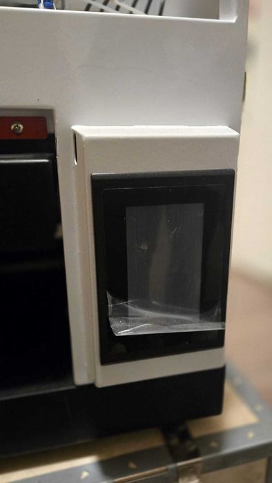 Imprimanta UV ACHI dimensiune A4 (Printeaza pe orice fel de material)