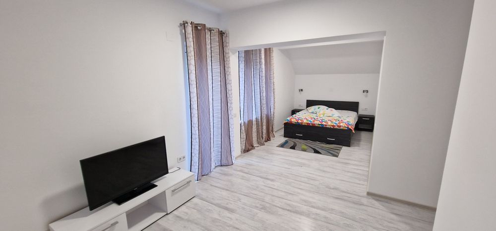 Cazare Azuga - Belvedere. Se inchiriaza doar toata casa