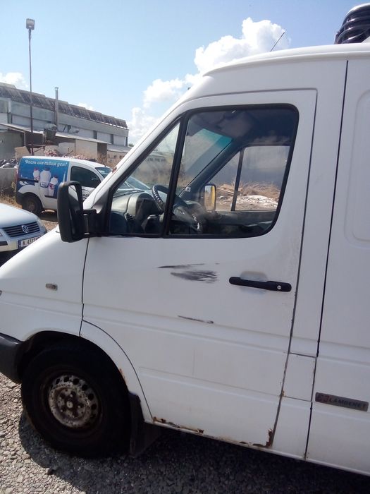 Мерцедес спринтер 211 cdi хладилен