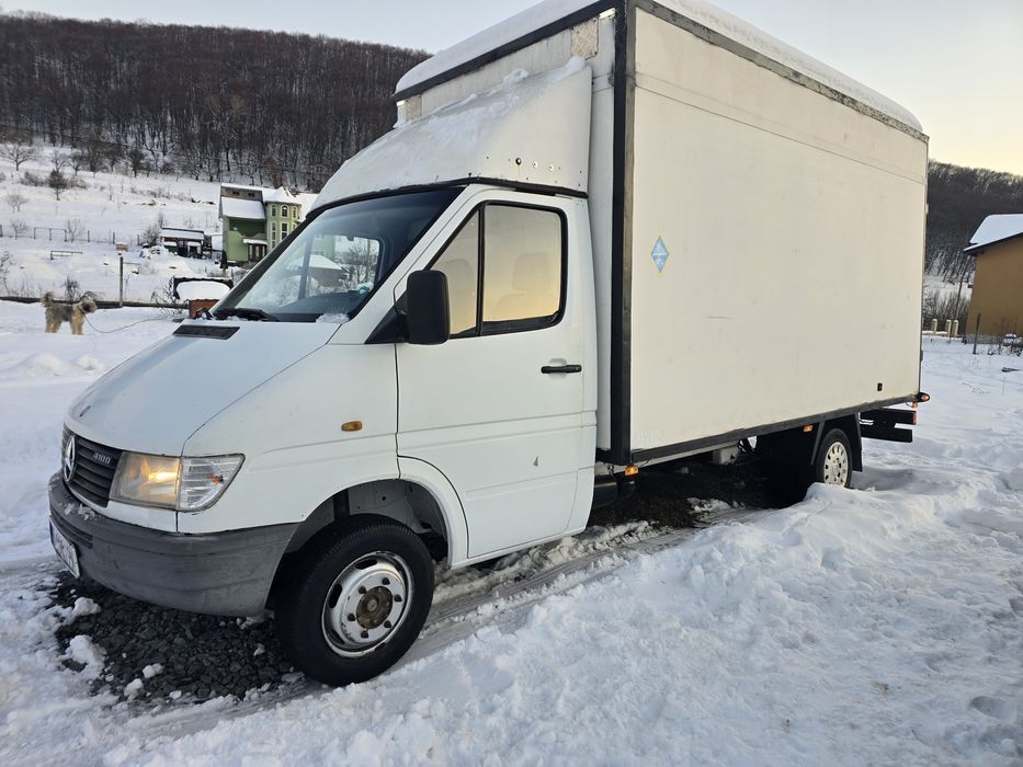 Mercedes-Benz sprinter 2.9