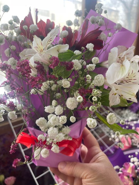 Букет - корзинка к 8 марта