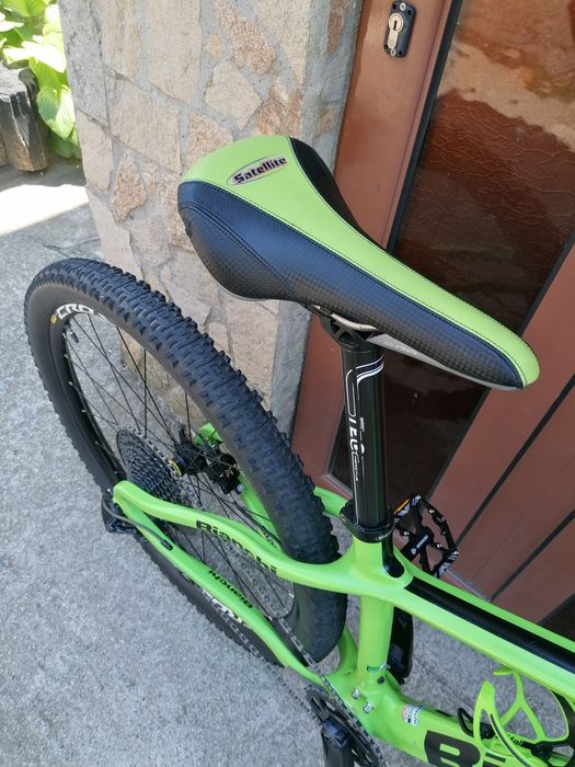 Bianchi  27,5 цола карбон 9,4кг. SRAM  1*12