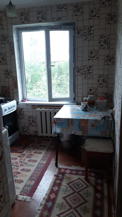 Продам квартиру 11 микрорайон