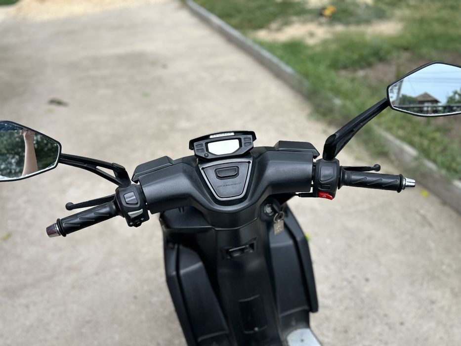 Peugeot speedfight 4