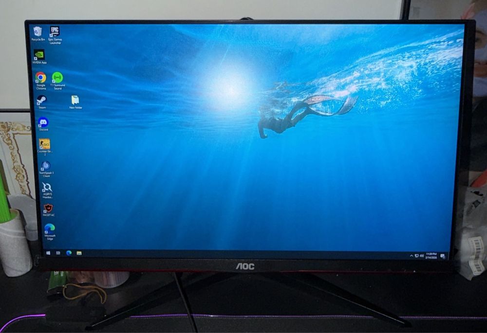 Monitor 144hz AOC 24g2w1g4