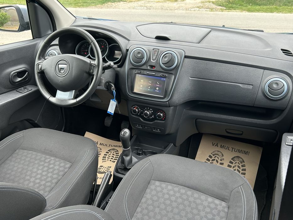 Vand Dacia Lodgy 1.2 benzina , An 2016, stepway
